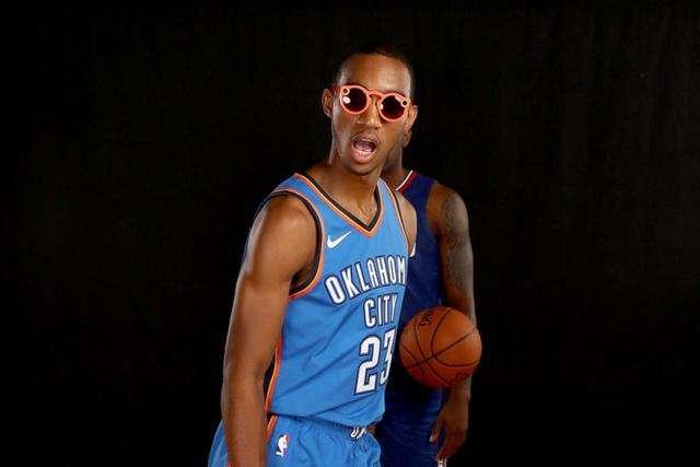 意甲-维阿传射麦肯尼破门 尤文图斯2-2帕尔马