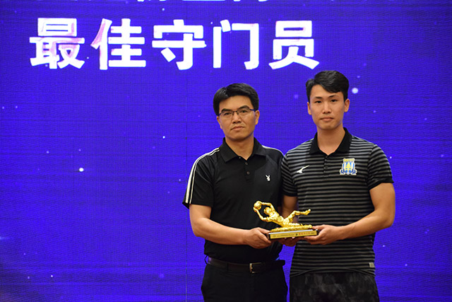 班凯罗绝杀魔术送活塞5连败 绿军豪取8连胜